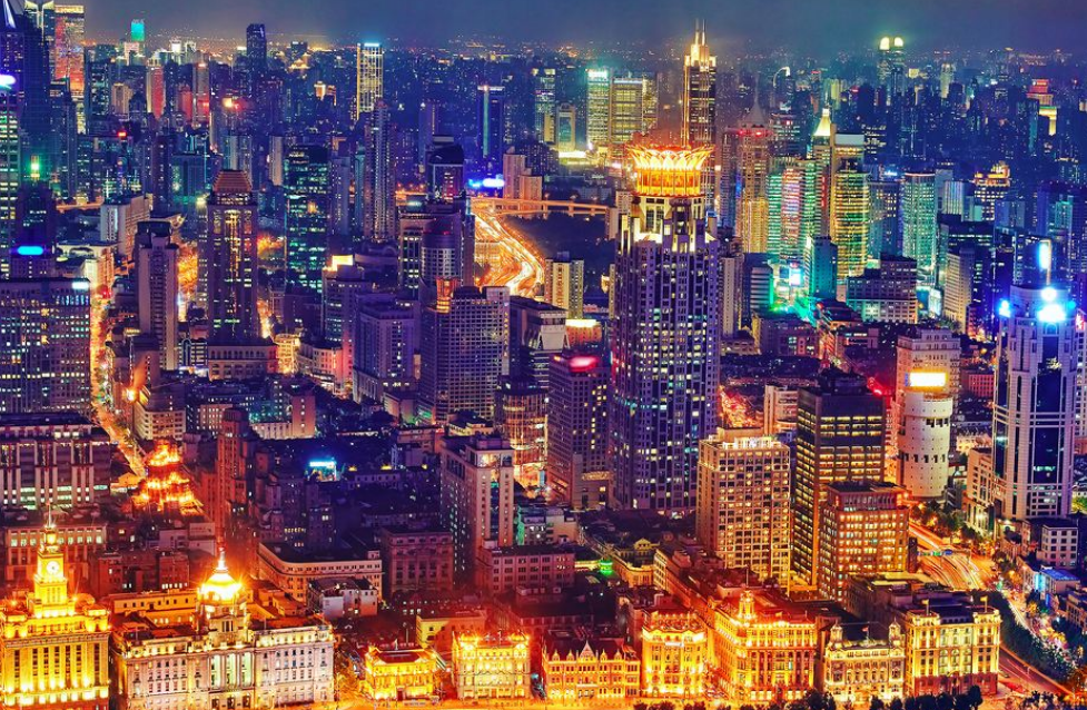 One-Day Trip in Shanghai Morning: The Bund Noon: L