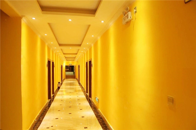 Mount Siguniang Aliben Youth Hotel