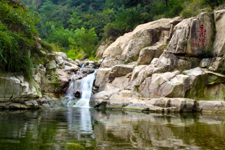 Mount Tai :Taohuayu Sightseeing Route (pic4) Mount Tai :Taohuayu Sightseeing Route (pic4)